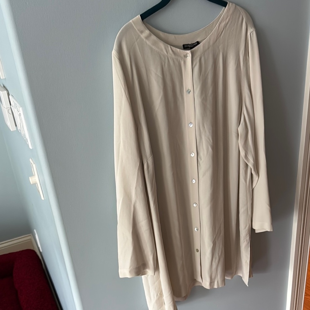 Eileen Fisher Cream Silk Blouse